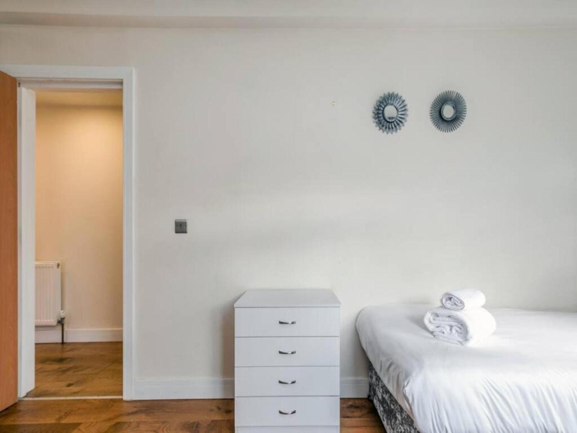 Pass The Keys Ealing Queen Of The Suburbs 2Bd Apartment Londres Exterior foto